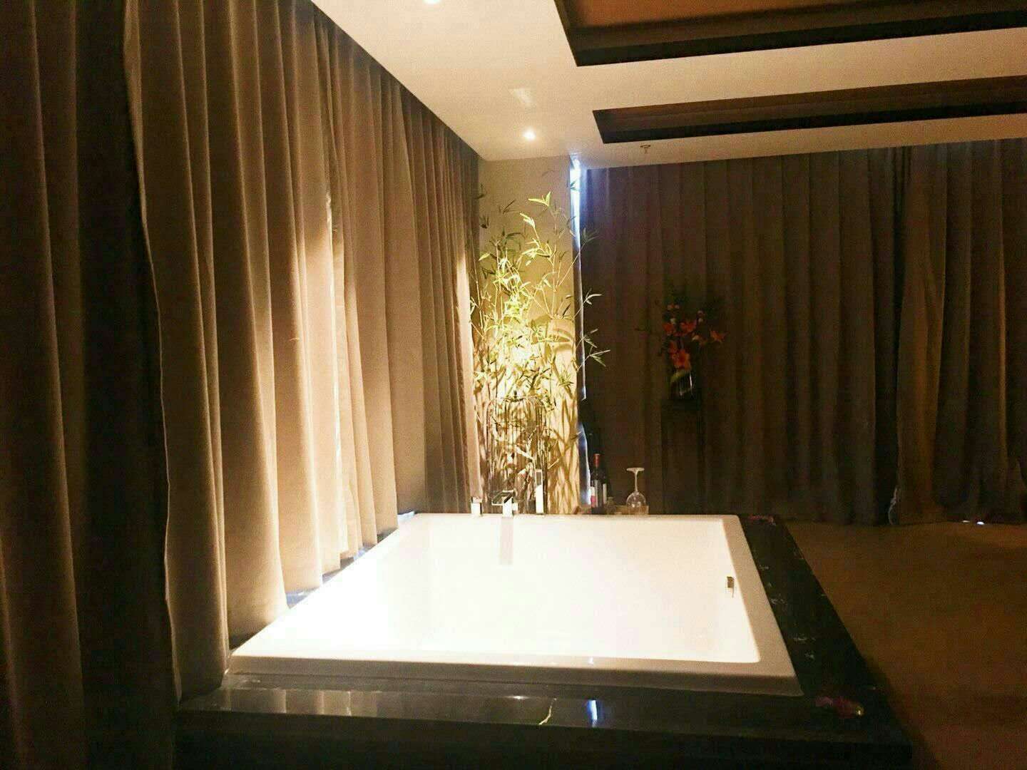 重庆高端油压洗浴，一夜难忘的奢华体验